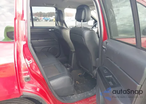 2017 Jeep Compass Sport Se 4X4 z USA, uszkodzony, nr VIN 1C4NJDBB8HD169924